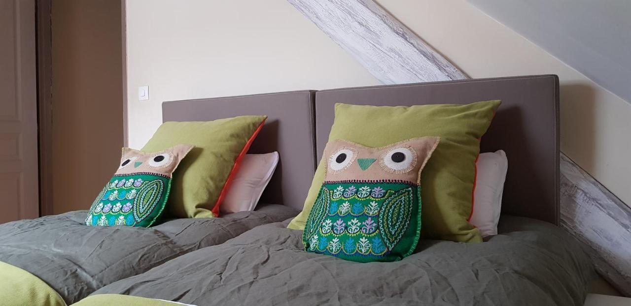 La Chouette Maison - Chambres D'Hotes Et Gite En Ville 勒米尔蒙 外观 照片