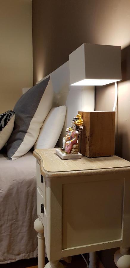 La Chouette Maison - Chambres D'Hotes Et Gite En Ville 勒米尔蒙 外观 照片